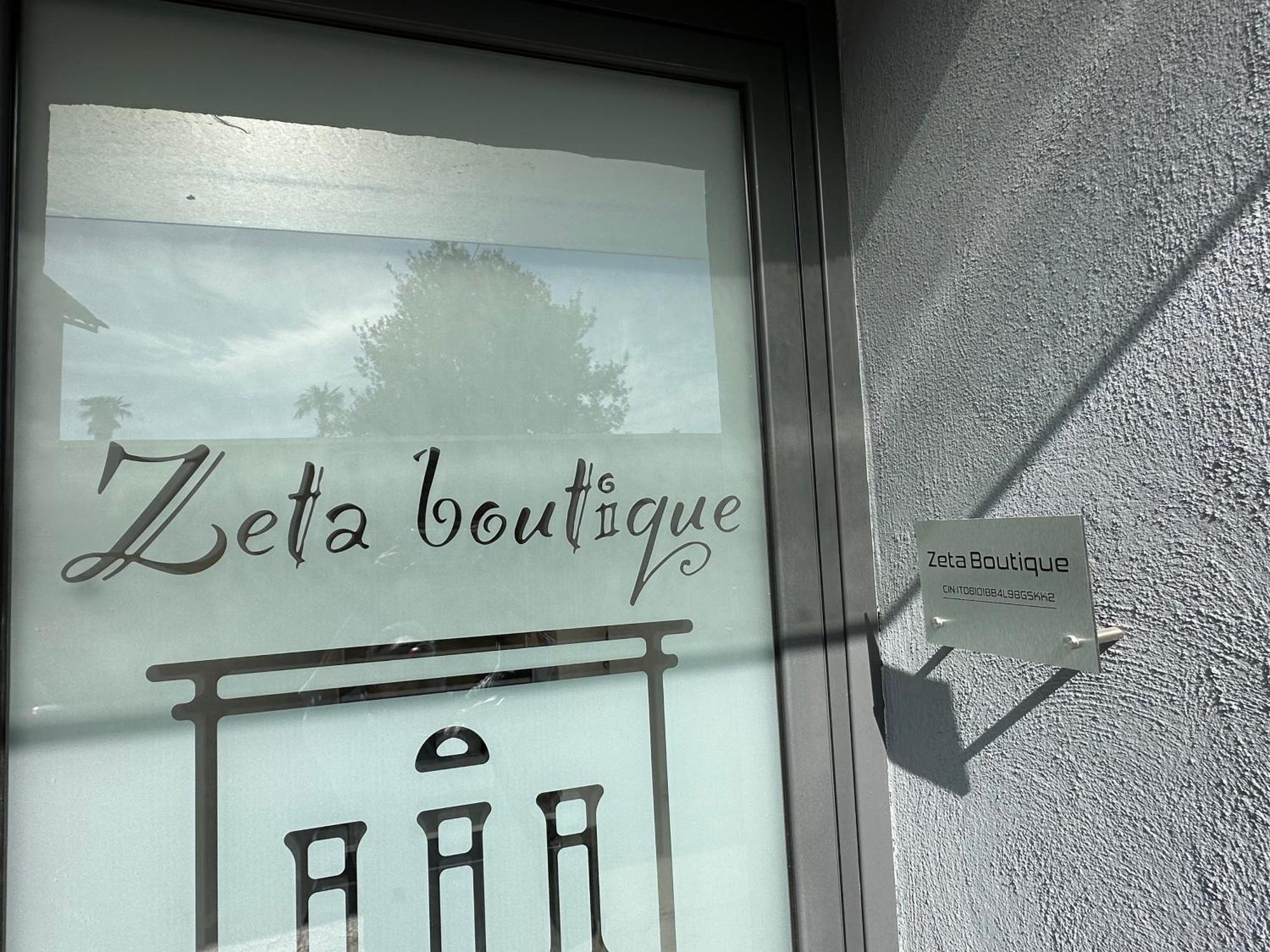 Zeta Boutique Hotel Caserta Luaran gambar