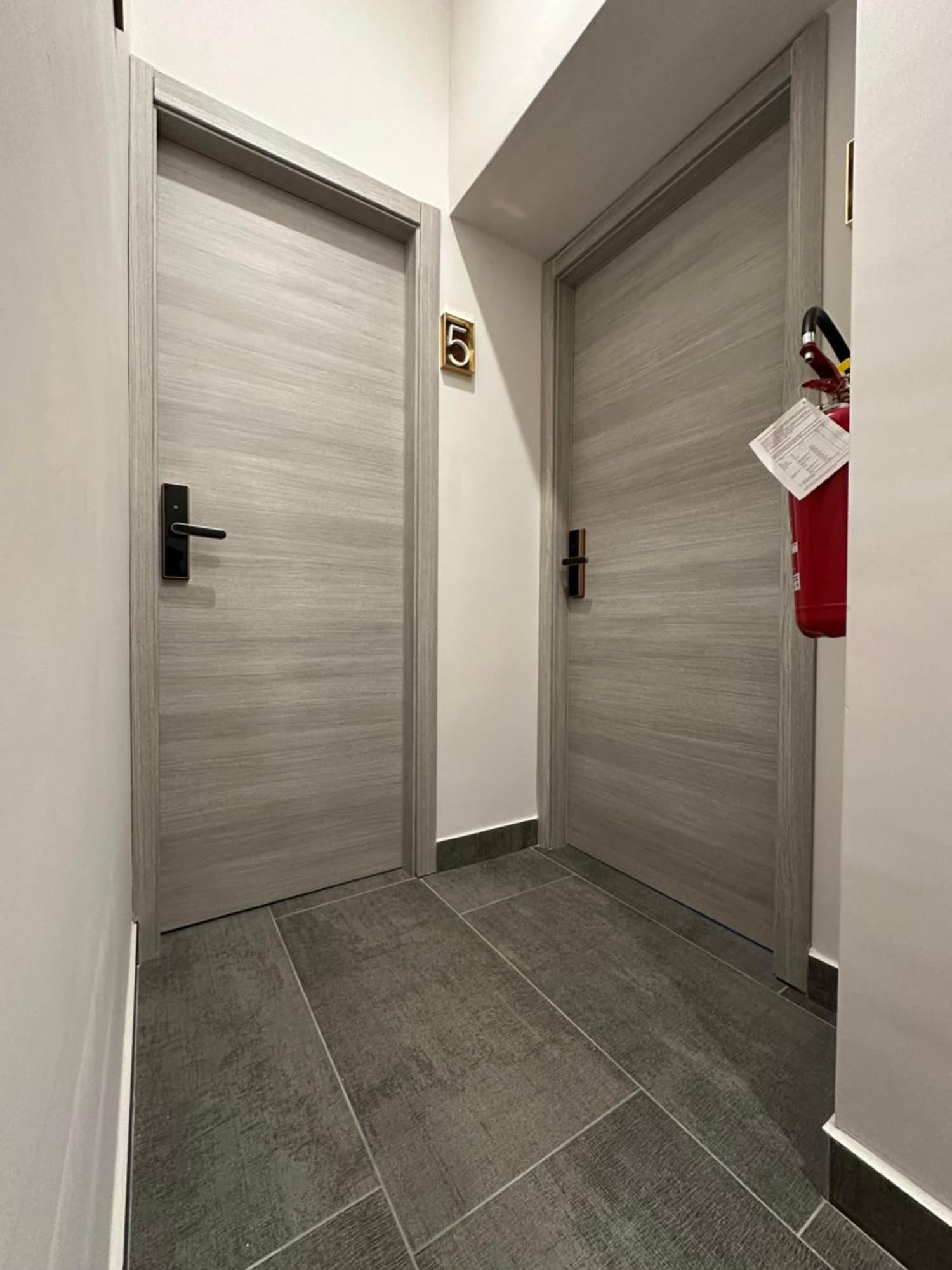Zeta Boutique Hotel Caserta Luaran gambar